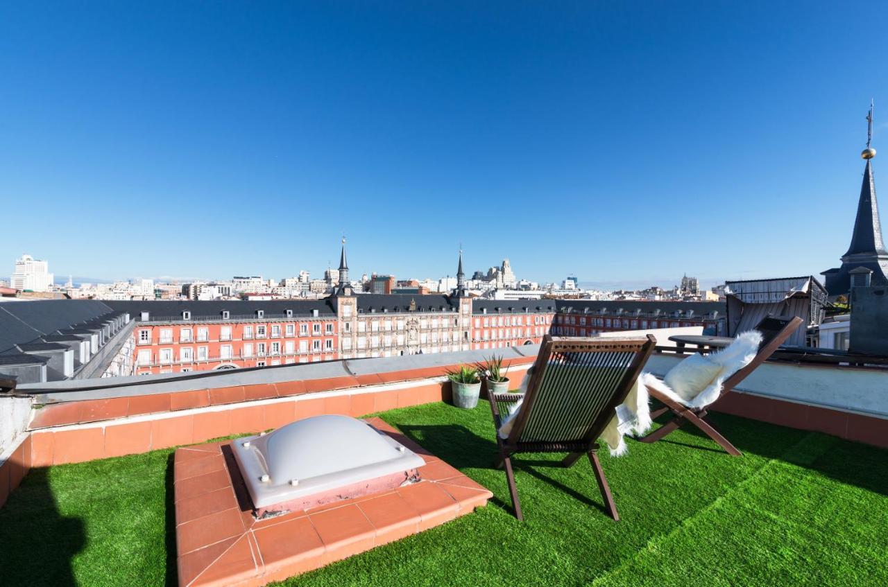 Historic Penthouse Plaza Mayor In 마드리드 외부 사진